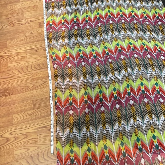 Vibrant colored scarf/wrap. May also be used as a tablecloth. - Picture 7 of 9